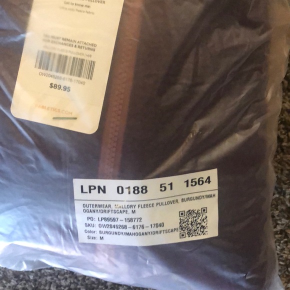 Fabletics Mallory Fleece Pullover NWT - Picture 15 of 16